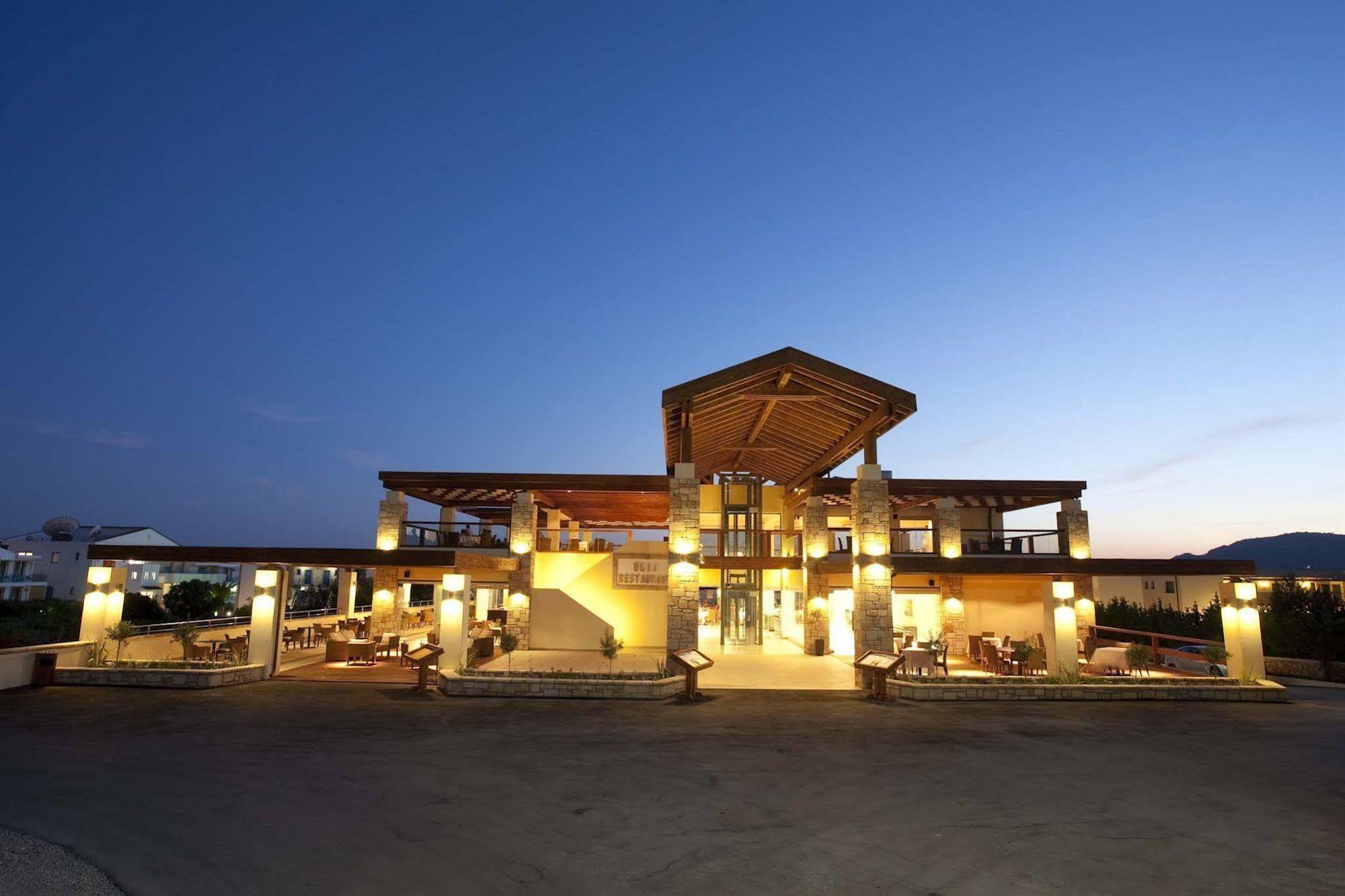 Island Blue Hotel Pefki  Exterior photo